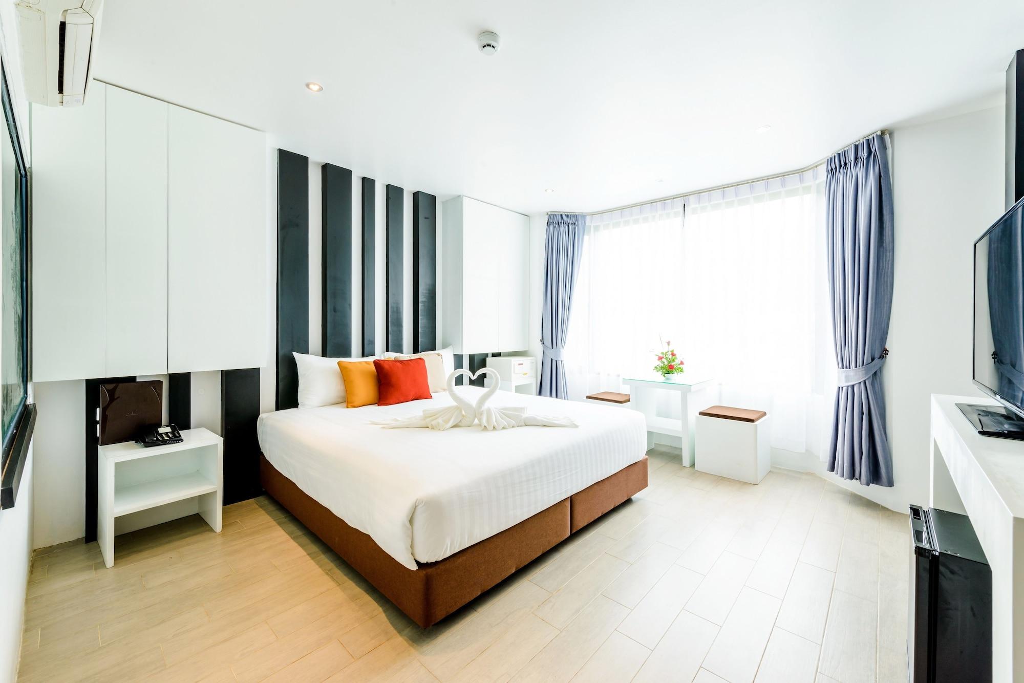 Raha Grand Khách sạn 3*